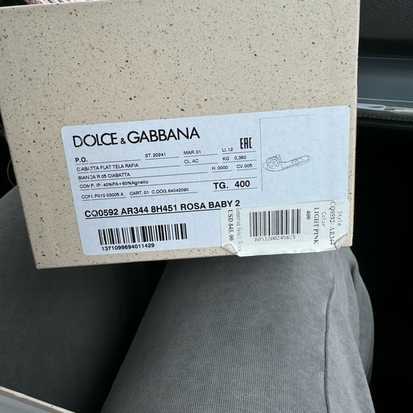 Dolce and Gabbana light pink slides - Picture 6 of 8